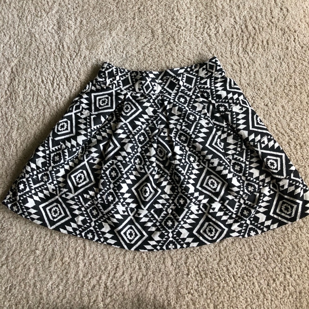 Aztec print flared skirt